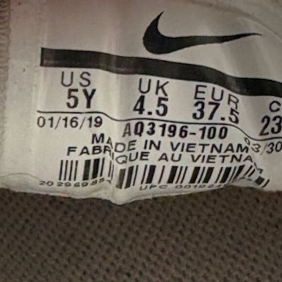 Size 5Y/6.5Women - Nike Air Max 720 white shoes main image 8